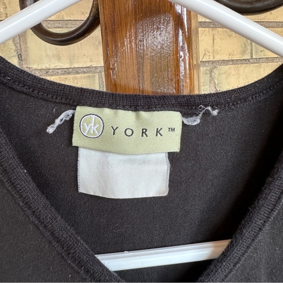 Wayne’s World “Party Time” Tee - Picture 2 of 4